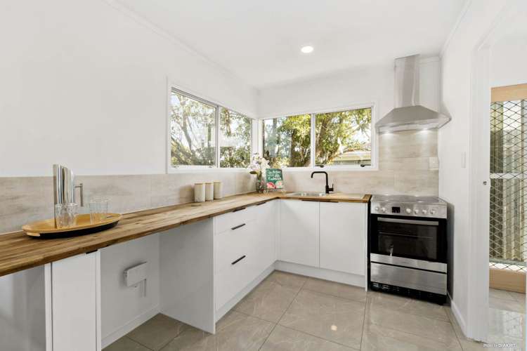 1/5 Sharland Avenue Manurewa_1