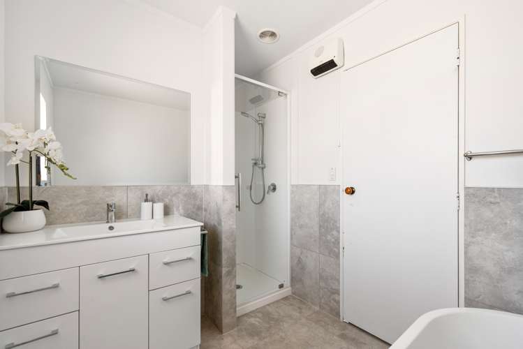 6a Esmeralda Street Welcome Bay_11