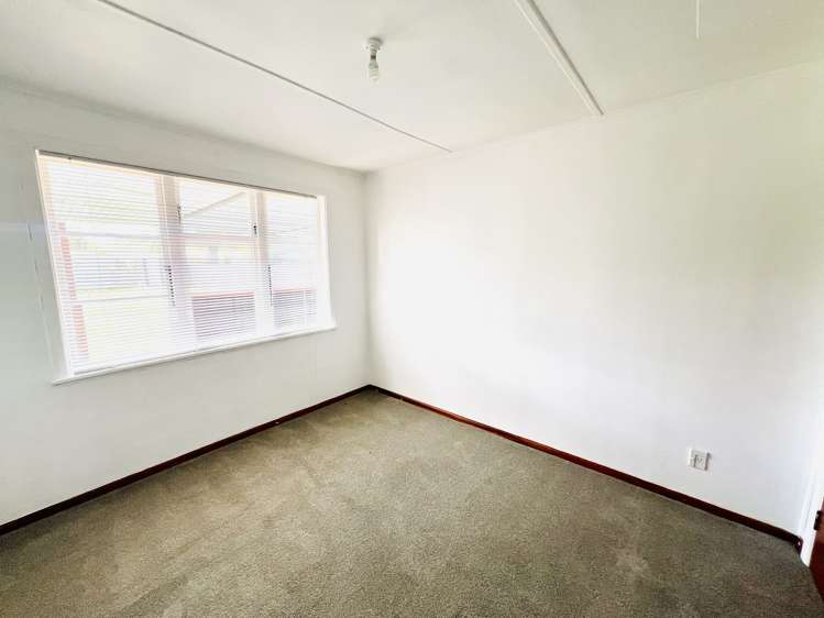 8 Victor Street Dannevirke_6