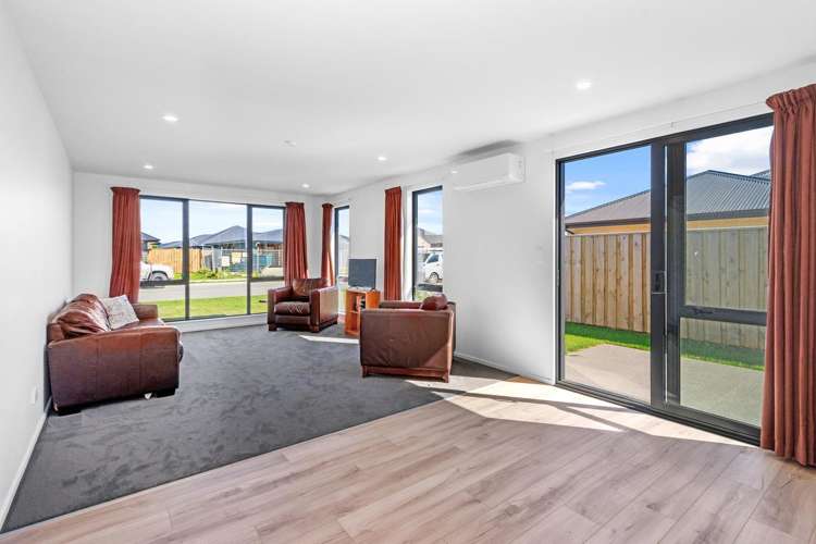 35 Greig Crescent Amberley_3