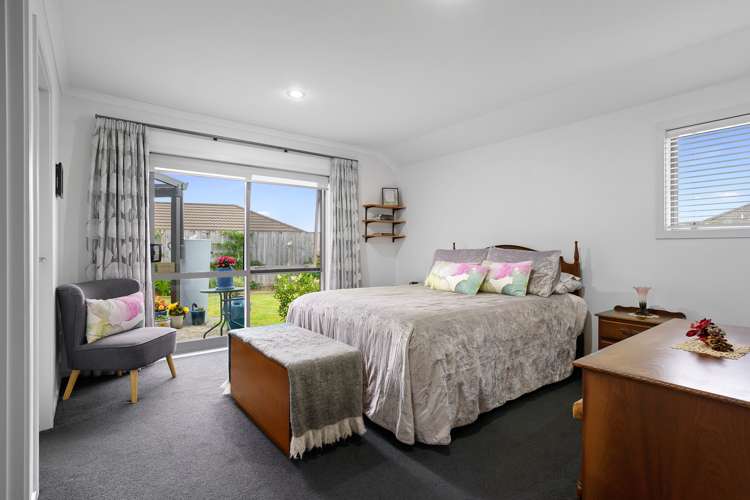 10 Alpers Ridge Leamington_13