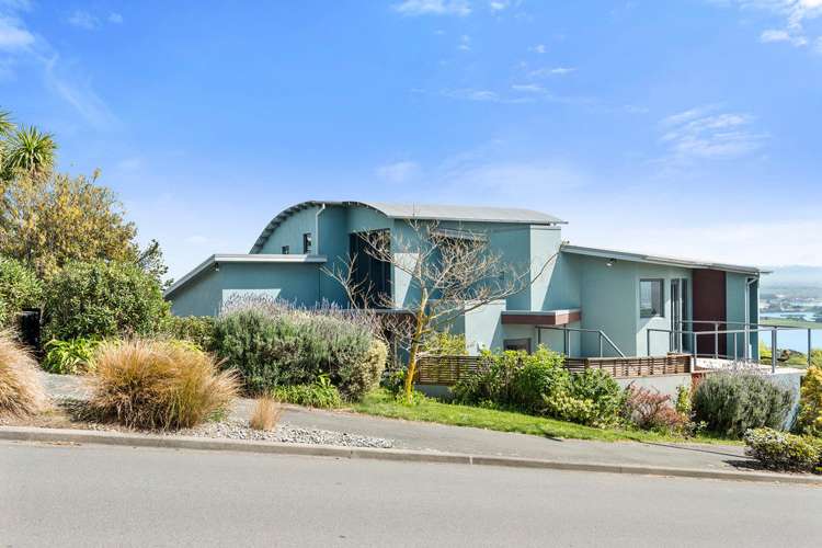 2 Avery Place Redcliffs_11