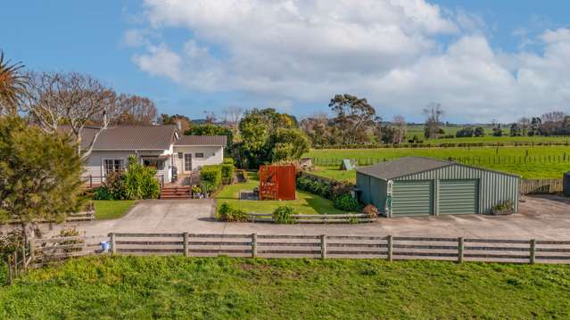 587 Inland North Road Onaero_3