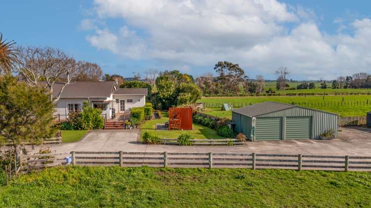 587 Inland North Road Onaero_3