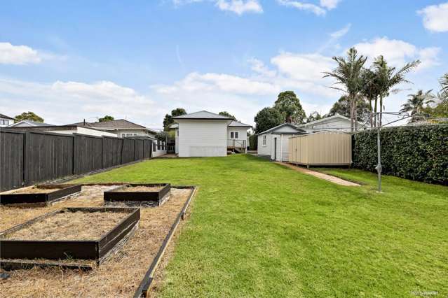 UNLOCK VALUE & POTENTIAL ON 728 m²