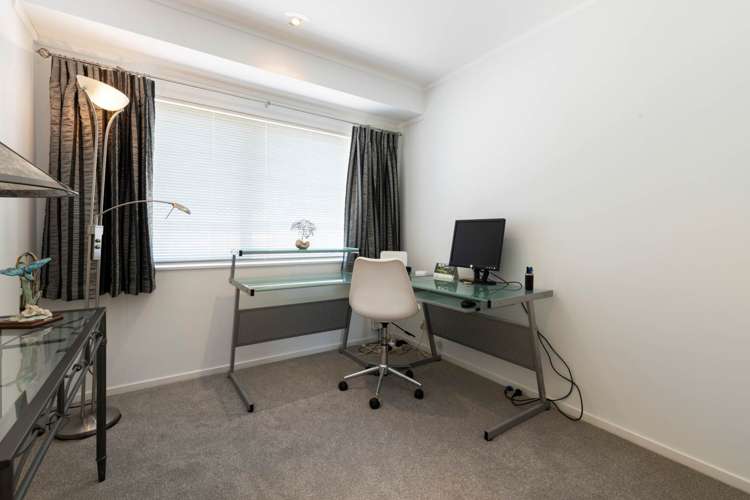 8 Newbliss Crescent East Tamaki Heights_20