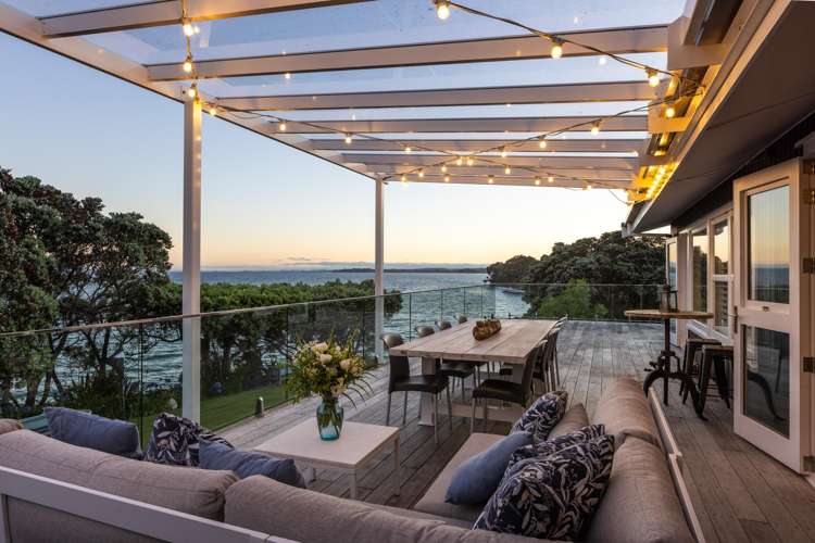899 Whangaparaoa Road_0