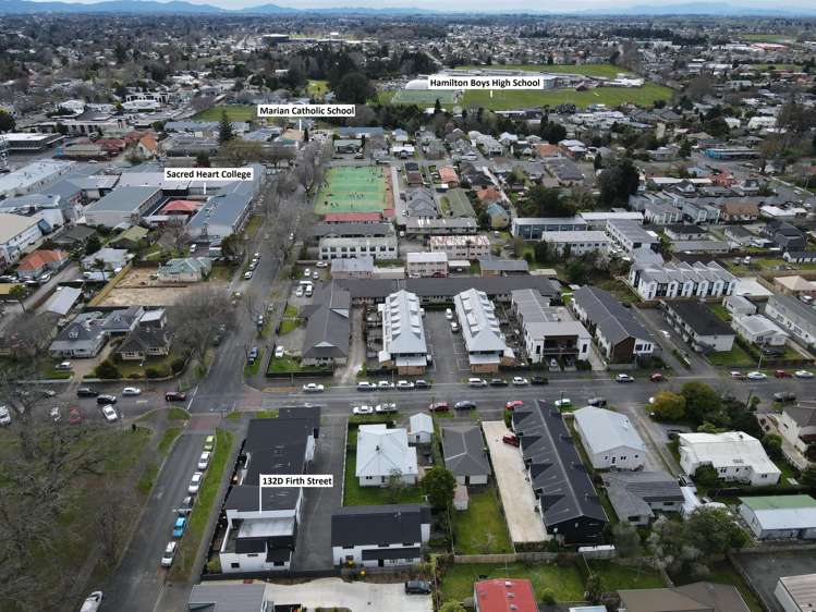 132d Firth Street Hamilton East_23