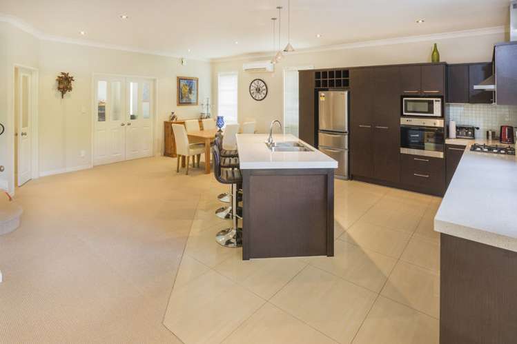 11 Chard Place Flat Bush_8