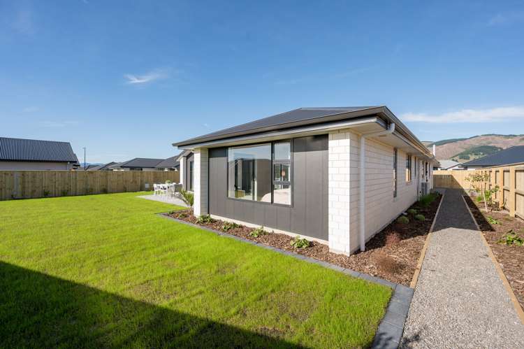 10 Lampton Street Richmond_25