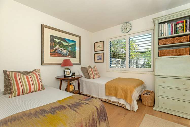 6 Ferris Crescent Wainui_14