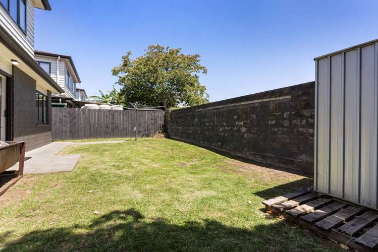 5D Clendon Place Manurewa_9