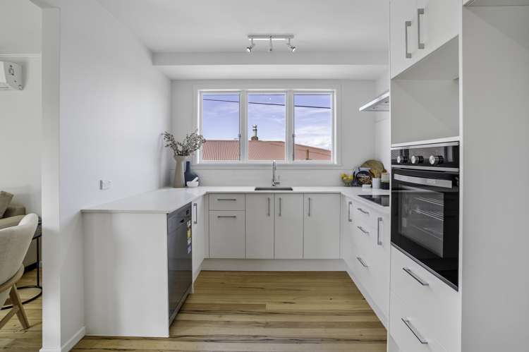 1/23 Fairclough Road Beach Haven_8