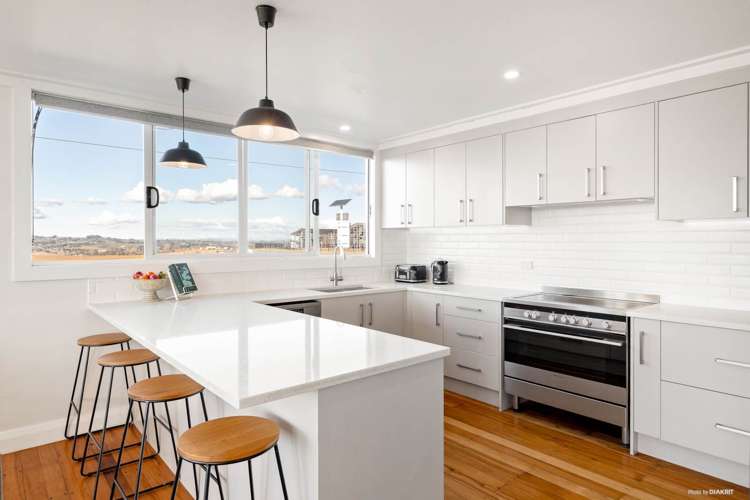 381 Upper Queen Street Pukekohe_6