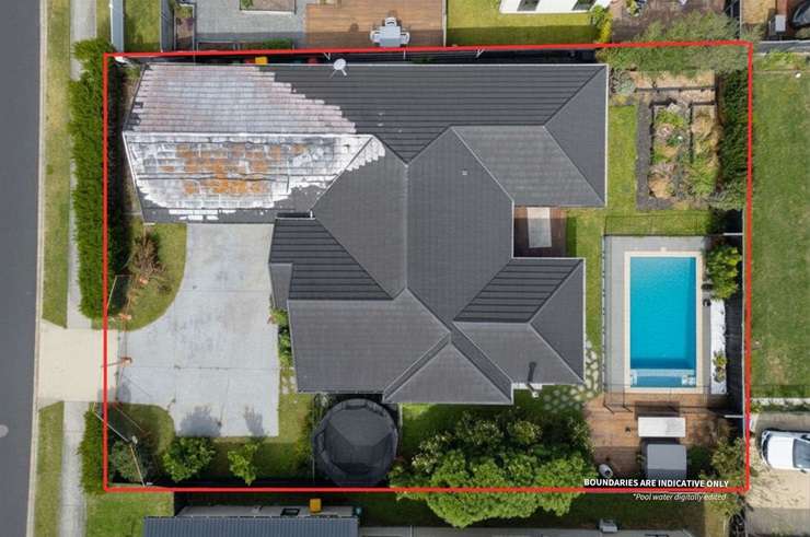 The owners of 32 Glaisdale Crescent, in Flagstaff, Hamilton, are selling up after a fire destroyed their home. Photo / Supplied