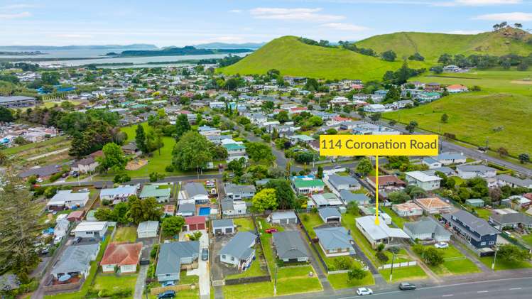114 Coronation Road Mangere Bridge_22