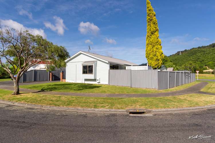 19 Turon Crescent Totara Park_20