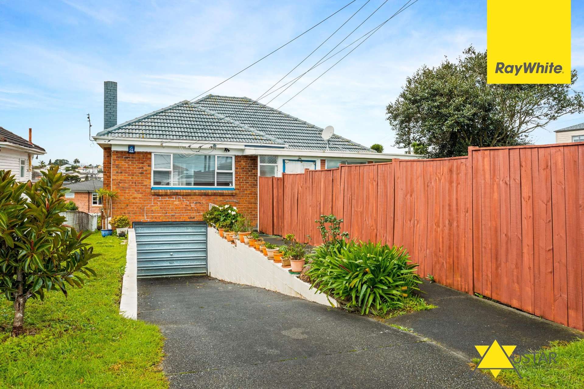 76 Oakdale Road Mount Roskill_0