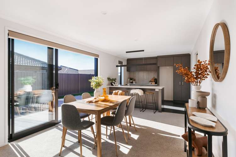 88 Tabraham Crescent Pyes Pa_7