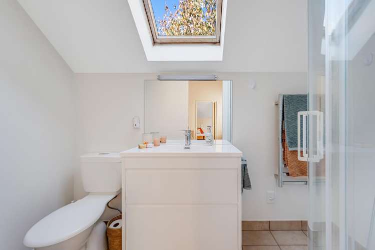 2/20 Sale Street Howick_19