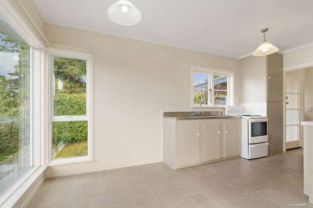 21 Sheridan Drive New Lynn_4