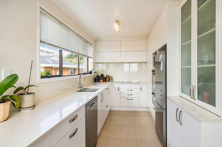 10 Francis Ryan Close Mount Albert_7