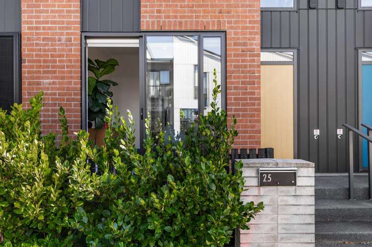 25 David Carnegie Road Hobsonville Point_18