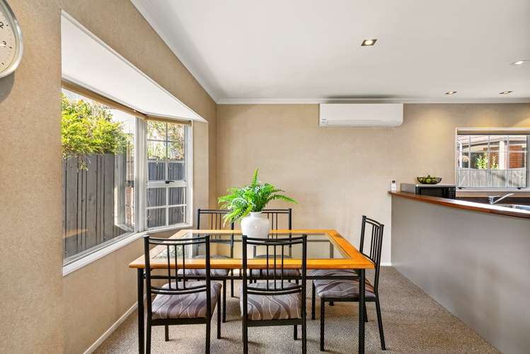 23b Beach Road Otumoetai_6