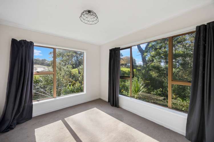 36 Zita Maria Drive Massey_5