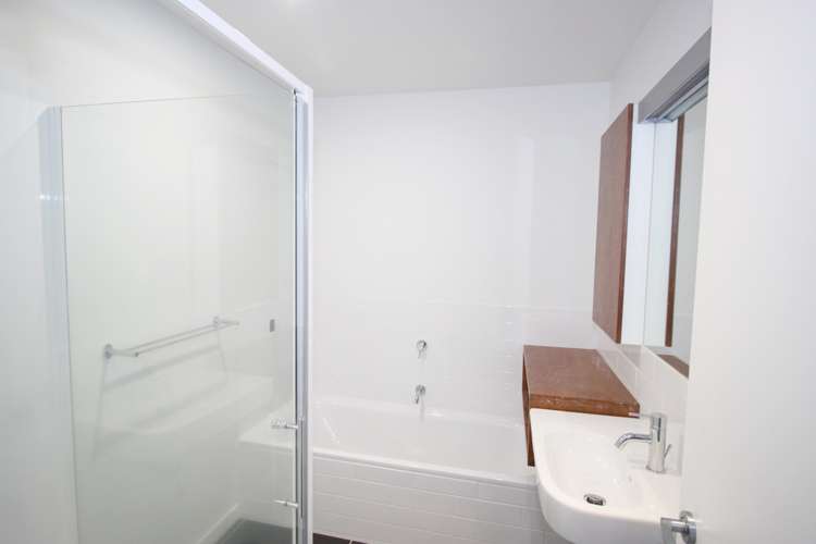 43/120 Rintoul Street Newtown_10