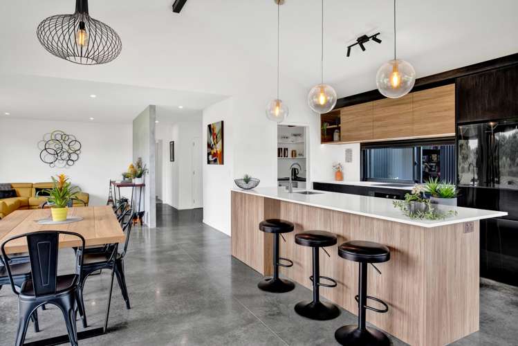 450 Waitara Road Huirangi_12