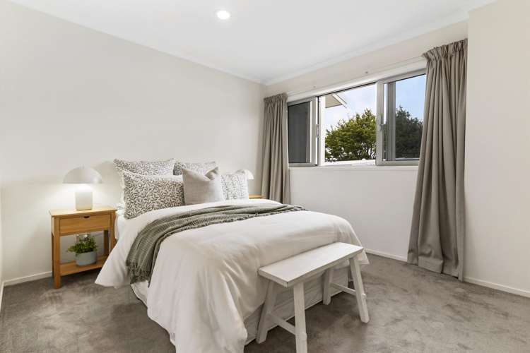 8/13 Kaihu Street Northcote_12