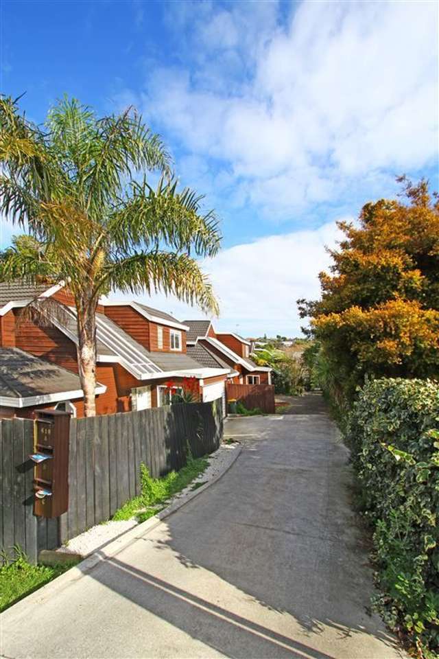 2/418 Beach Road Mairangi Bay_2