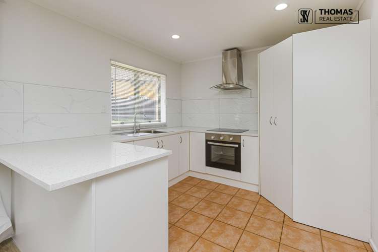 34 Manston Road Mangere_5