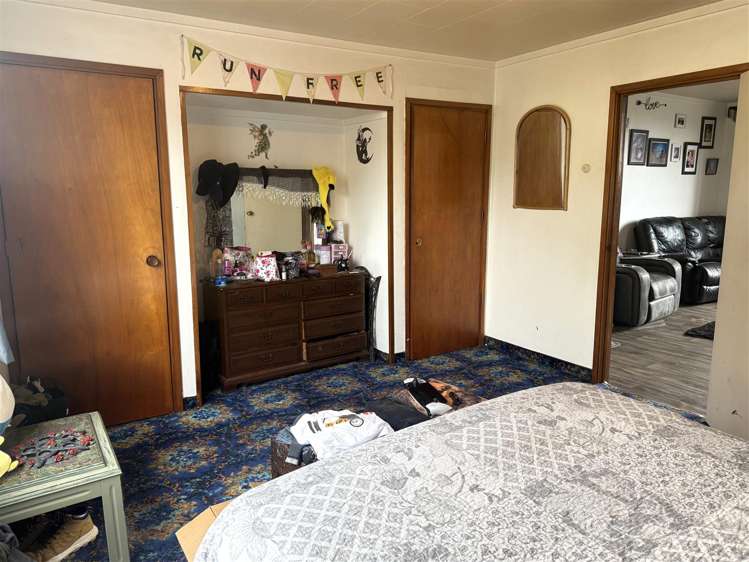 31 Nelson Quay Cobden_11