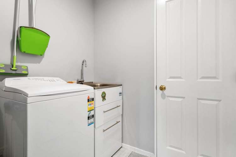 94 Kamara Road Glen Eden_15