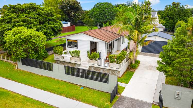 15 Compass Place Te Atatu Peninsula_20