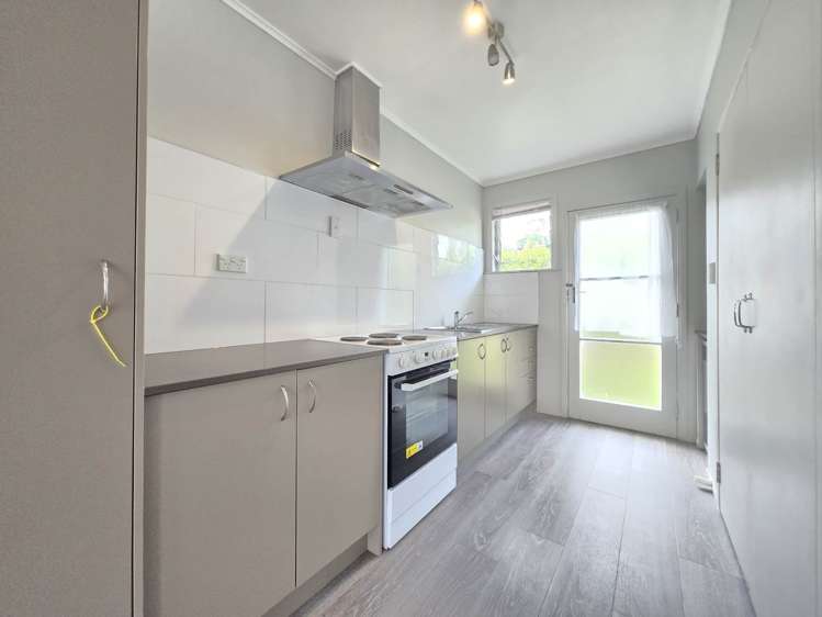 2/9 View Road Papakura_3