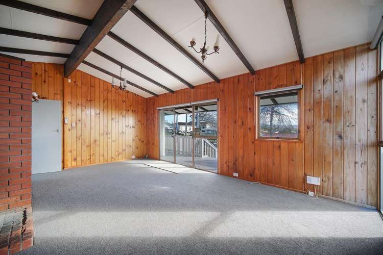 106 Woodglen Road 1665_6