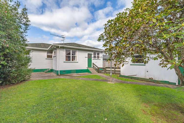 115 Bartholomew Road_1