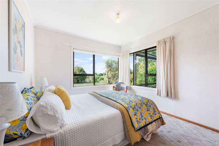 8 Boler Place New Lynn_15