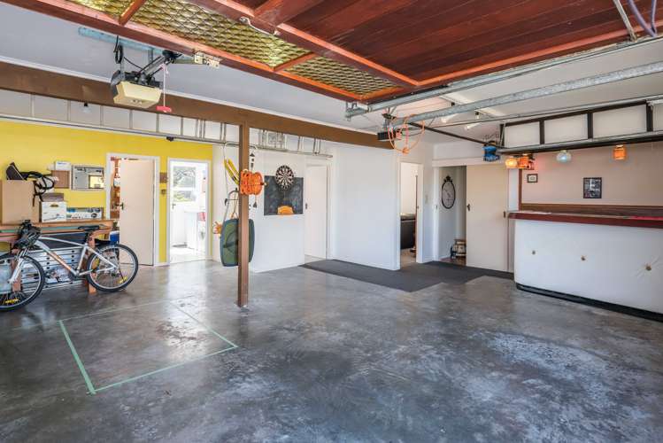 8 Dallas Court Miramar_13