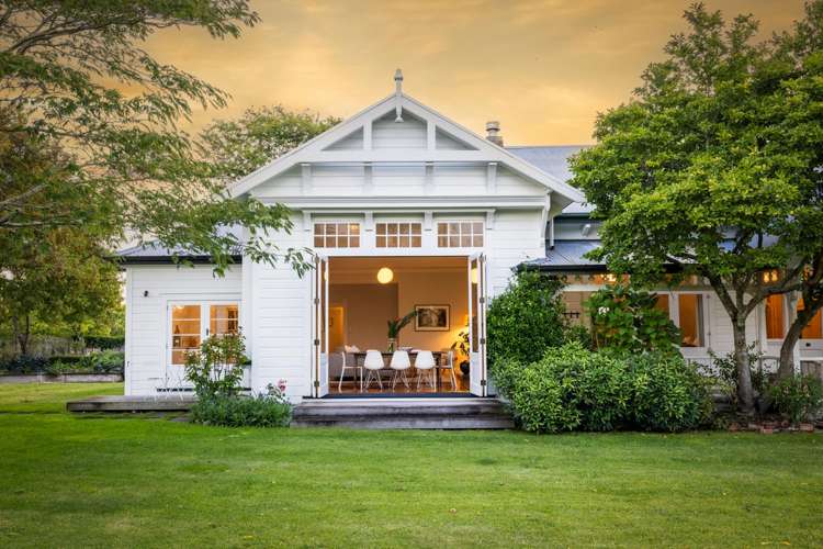 29 Gordon Road Te Awanga_5