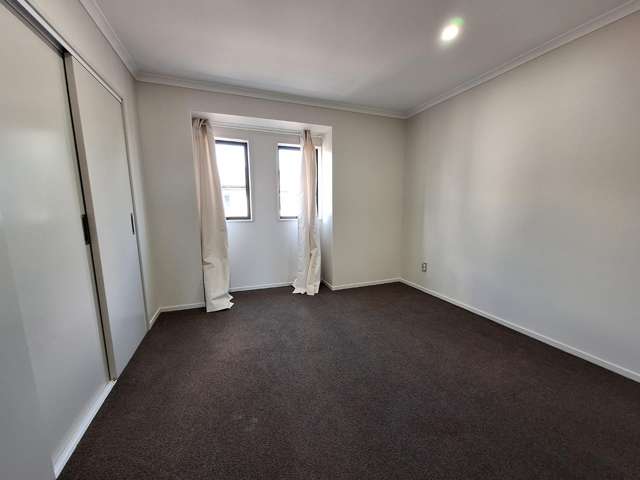 1/3 Wallson Crescent 1832_4