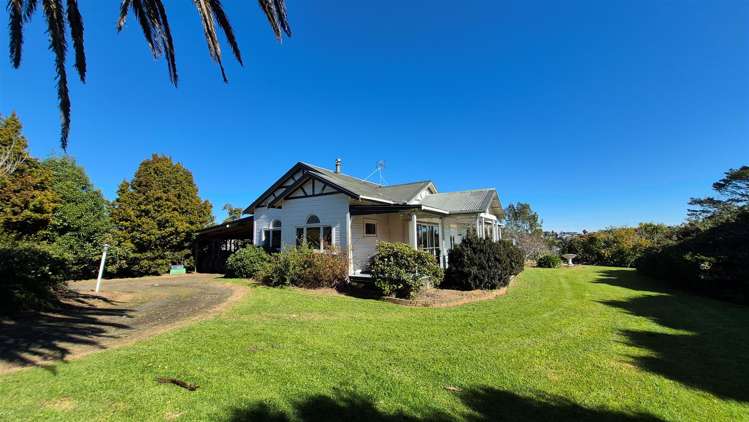 375 Whitford Road_4