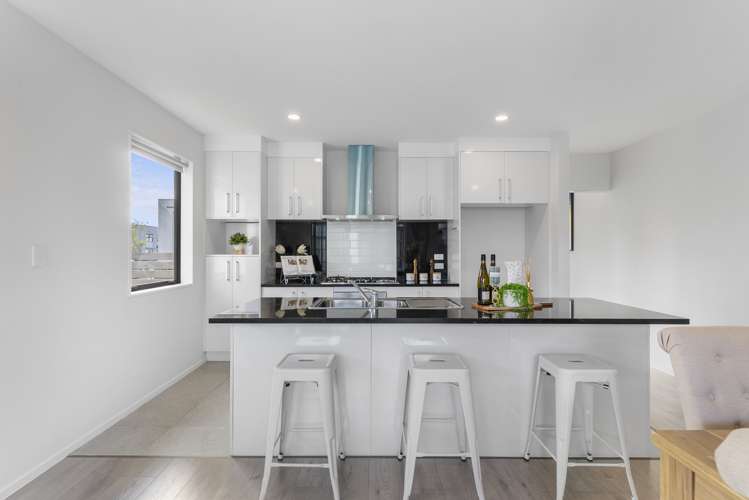 9 Soaring Bird Drive Takanini_6