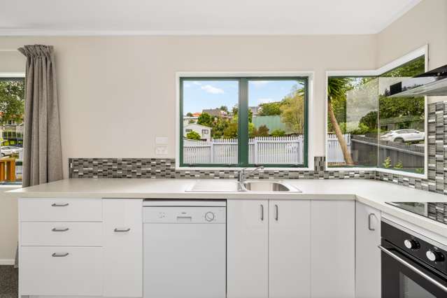 18 Osprey Drive Welcome Bay_3