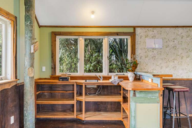 158 Bethells Road Bethells Beach_29