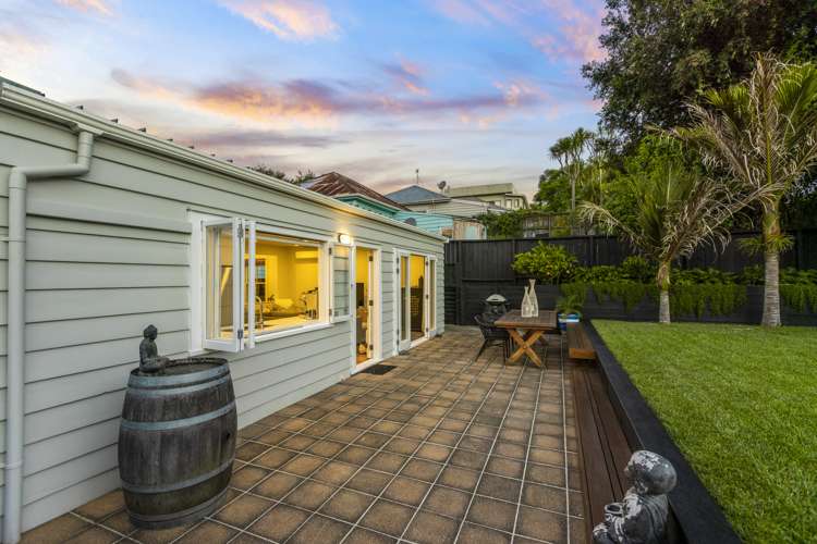 48 Bright Street Eden Terrace_21