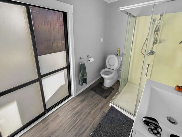 11 Glendevon Place 11139_4